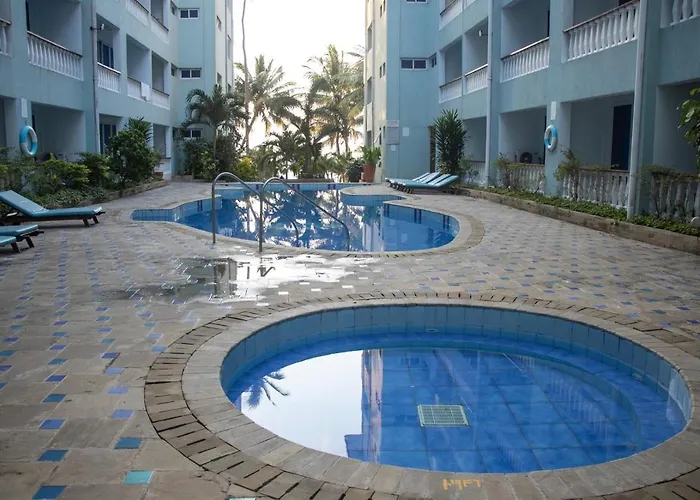 Mombasa Bamburi Beach Studio A11 - Pool & Beach - Sleeps 3