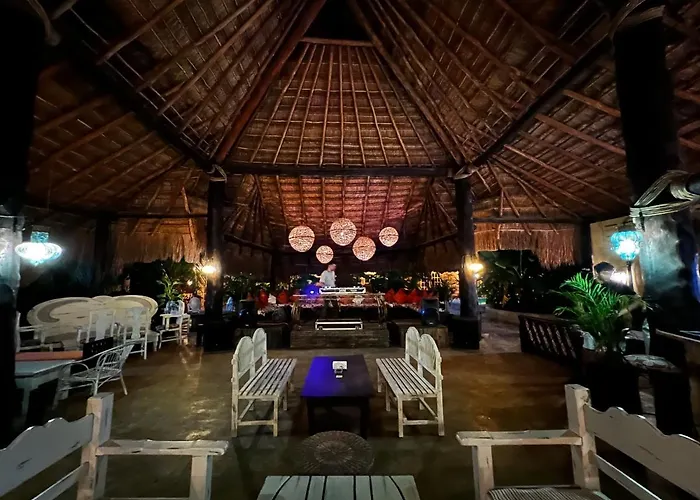 Luhme Tulum Hostel - Free Cenote Access