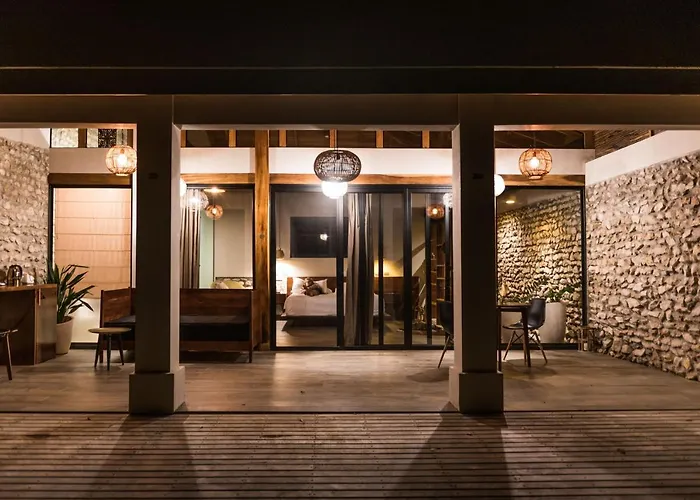 Thea Resort & Retreats - Santa Teresa