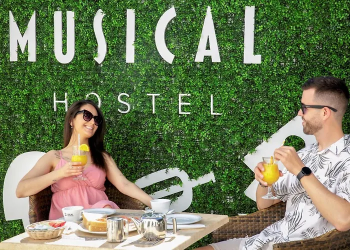 Musical Hostel