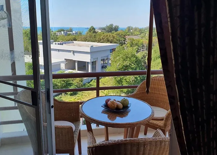 Sea Sand Sun Condominium Rayong Double Superior Condo With Seaview - 7Th Floor Free Wifi