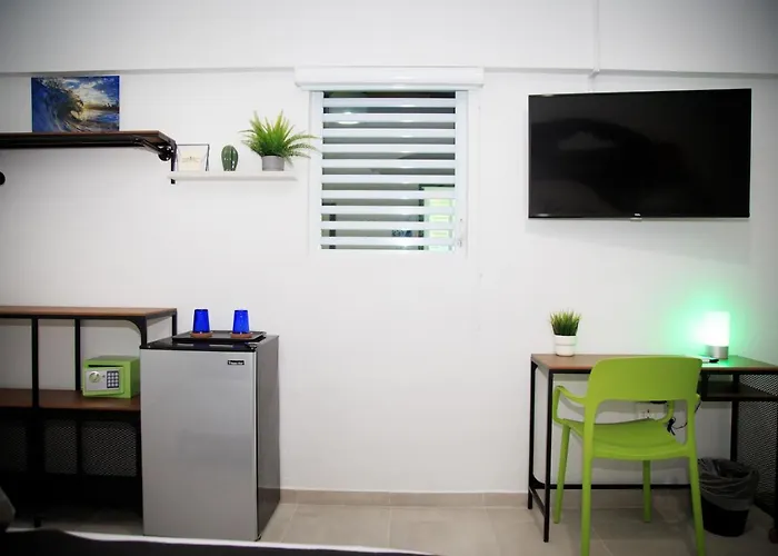 Nomada Beach Hostel- Isla Verde