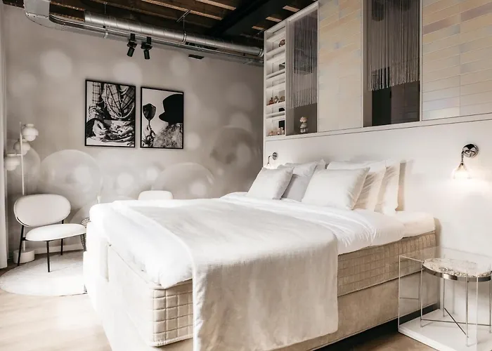 Cousins Boutique Hotel