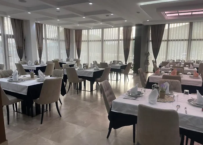 Hotel DARDANIA