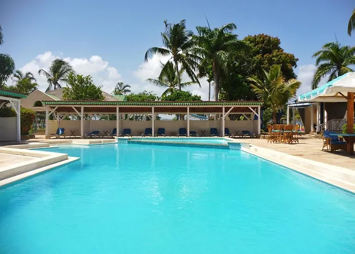 Puerto Blanco Marina & Hotel