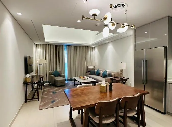 Ocean Mountain View Apartment At The Address Fujairah