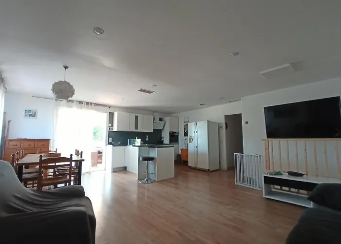 Appartements dans résidence Avec piscine - Mer à 500m