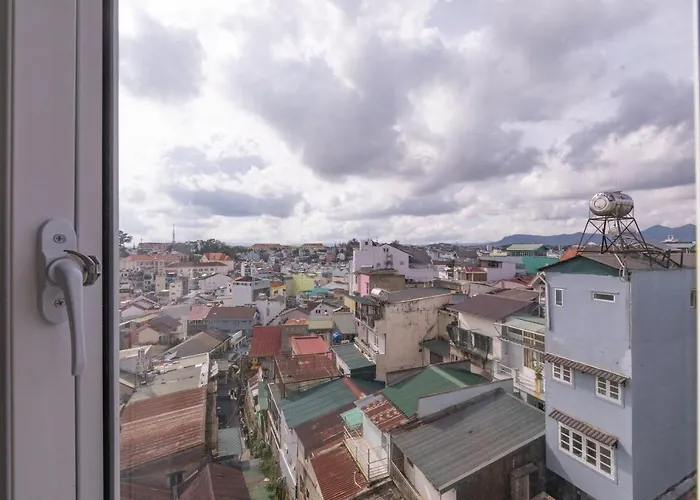Dalat Joy Hotel