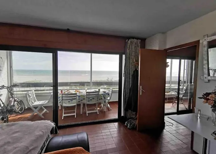 Sur la plage, vue sur mer, spacieux T3 au calme