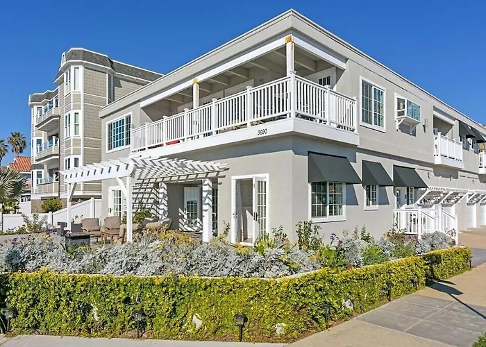 Expansive Ocean View, Private Balcony, Across From Beach