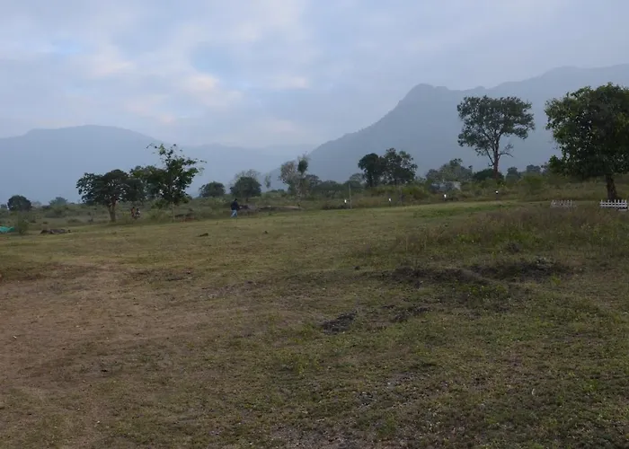 Aarraams Farms & Resorts
