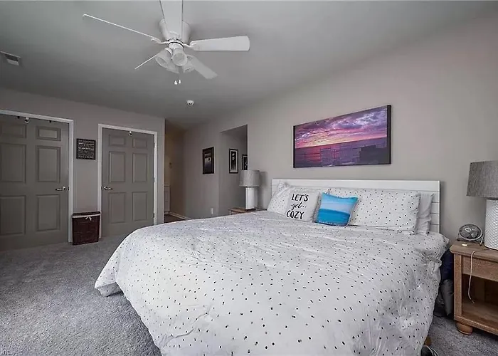 Bay Bliss - Private Beachfront Home With 180° Views & Hot Tub!