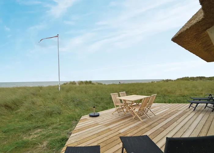 Three-Bedroom Holiday Home In Blavand