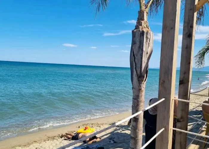 Villa 6 couchages spa privatif, accès direct mer, piscine