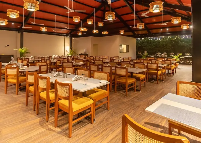 Somy Plaza Calangute Goa - Formerly Somy Resort
