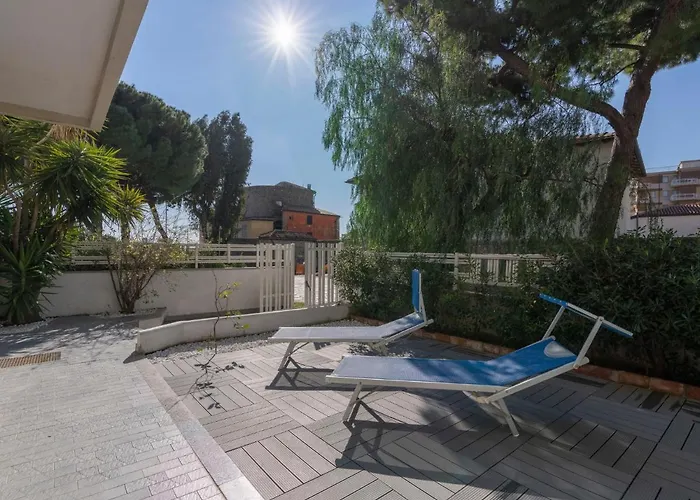 Apartment Fronte Mare By Interhome