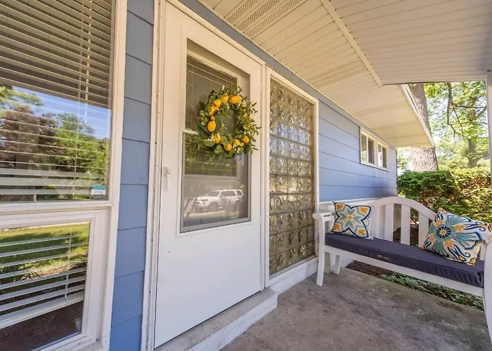 Close To Beach, Hot Tub, Pet Friendly, Firepit