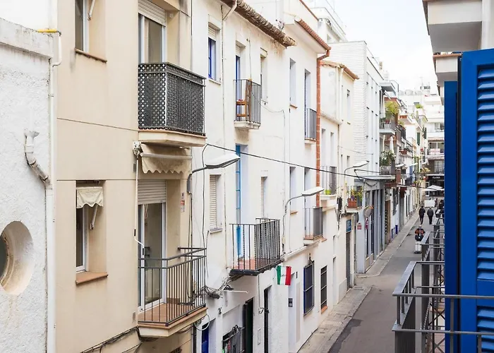 Lucas House Apartments By Sitges Group