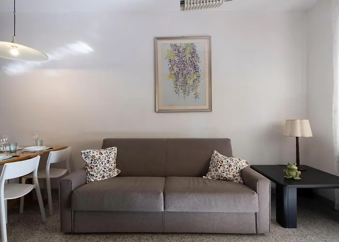 Apartment Fronte Mare By Interhome