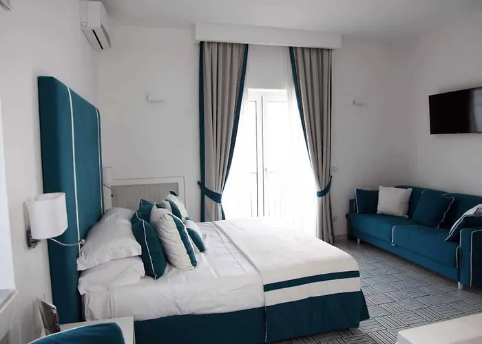 Hotel Bristol