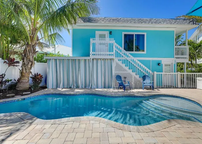 Siesta Key Dream Inn Vacation Rental Near Village!