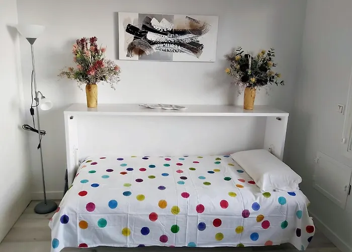 Appartement à Hendaye avec piscine et à côté de la plage