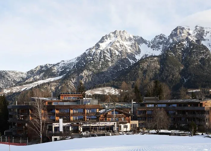 Holzhotel Forsthofalm