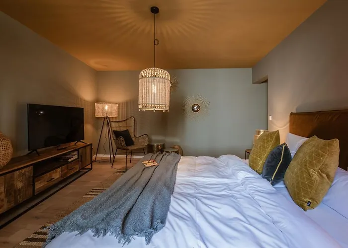 Hotel / Weingut Meintzinger