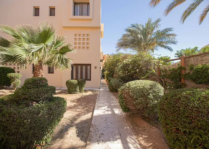 Stylish 2Br Condo In El Gouna I Pool & Beach Access