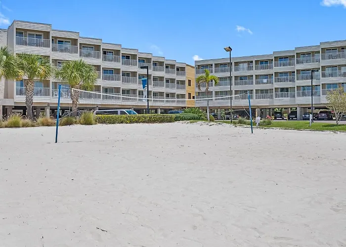 Wake Up To The Ocean Breeze - Enjoy Amazing Views