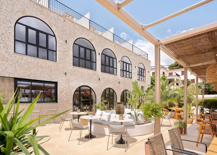 Bella Colina I Vintage Hotel 1953