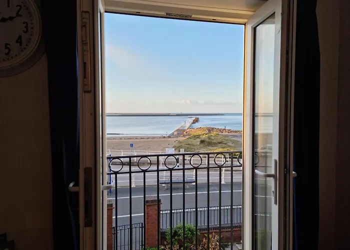 Seaside Panorama Retreat at Aberavon Beach