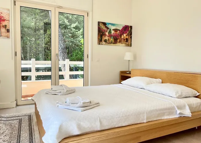 Villa Paradaise Is Magnificent Villa With Sea View And Infinity Pool