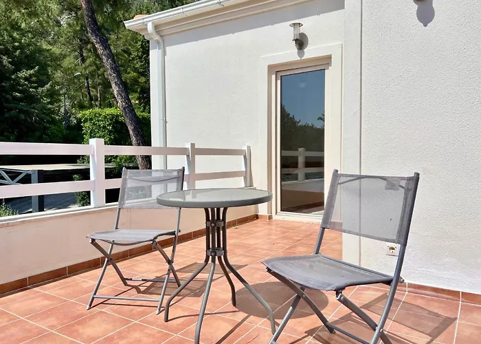 Villa Paradaise Is Magnificent Villa With Sea View And Infinity Pool