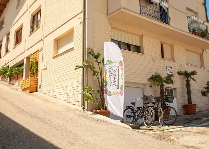 Resilienza Tropical Apartments&Room