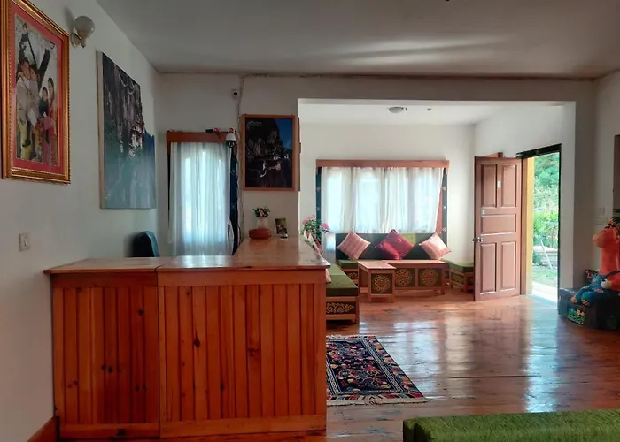 Nirvana Lodge
