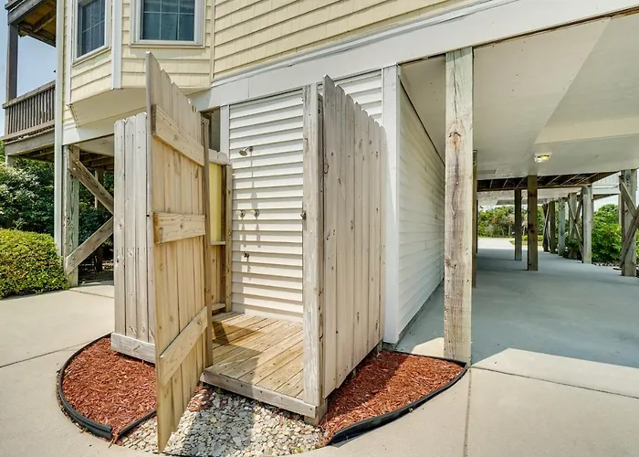 Surf City Vacation Rental - Walk To Beach