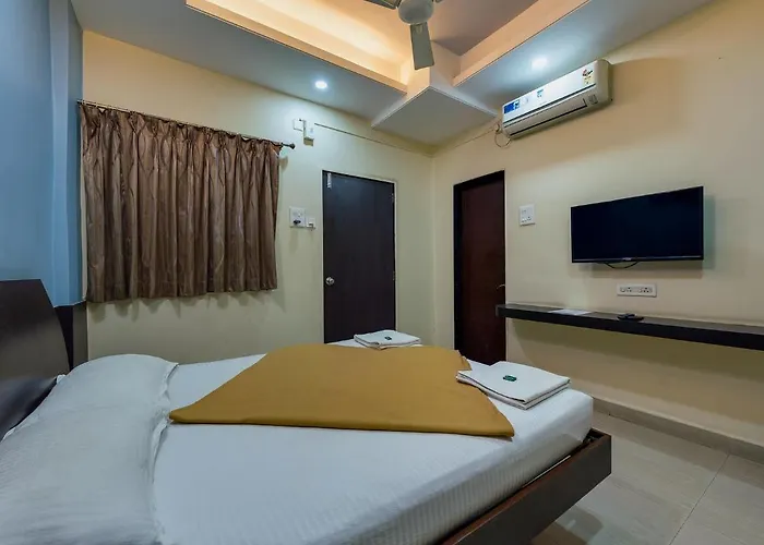 Hotel Radhakrishna-Couple Friendly