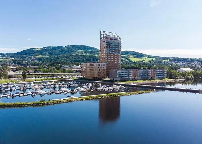 Wood Hotel By Frich'S