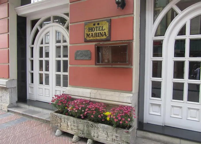 Hotel Marina