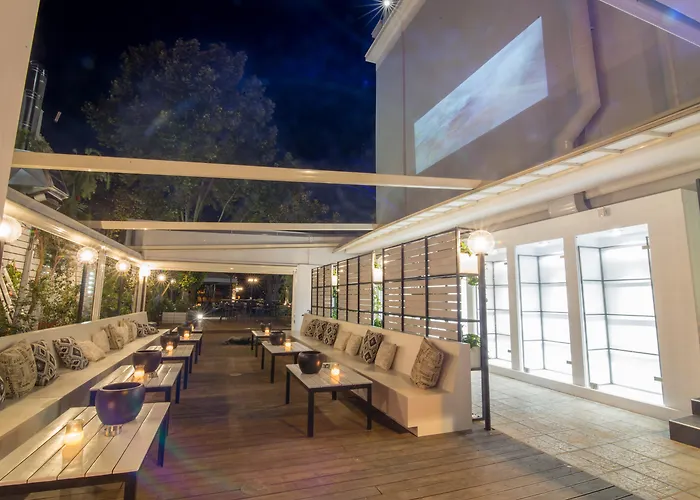 Panellinion Luxury Rooms