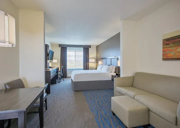 Holiday Inn Express & Suites Kailua-Kona By Ihg