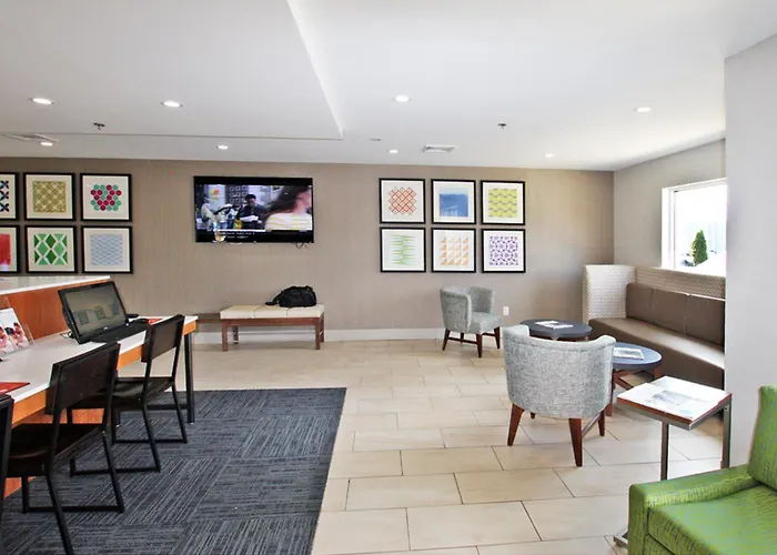 Holiday Inn Express Branford-New Haven By Ihg
