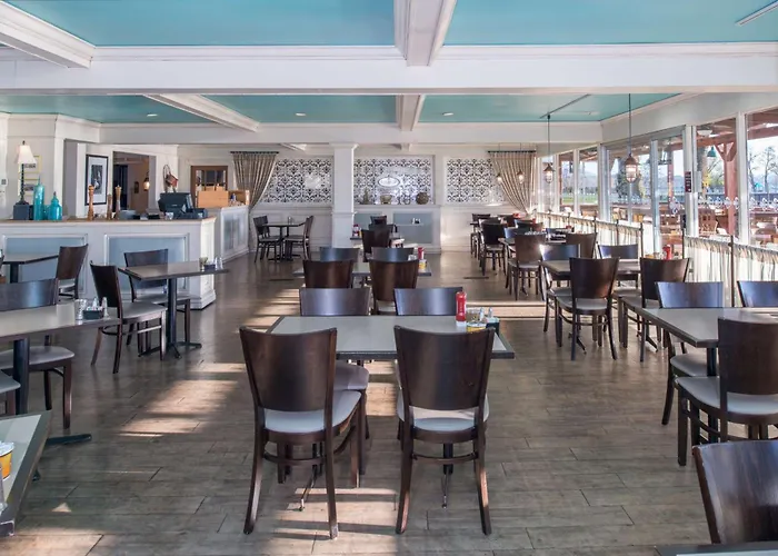 Best Western Edgewater Resort