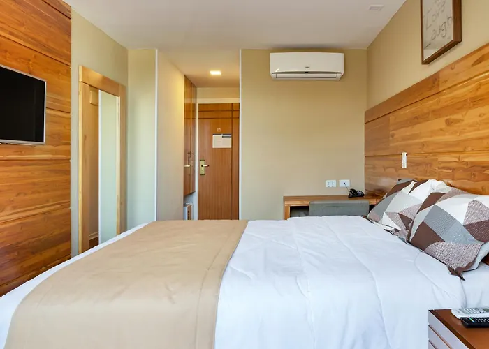 Hotel Petropolis Inn