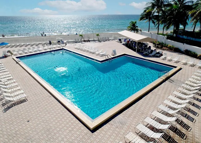 Beach Paradise A Cozy Ocean View Condo On The Beach With Free Parking