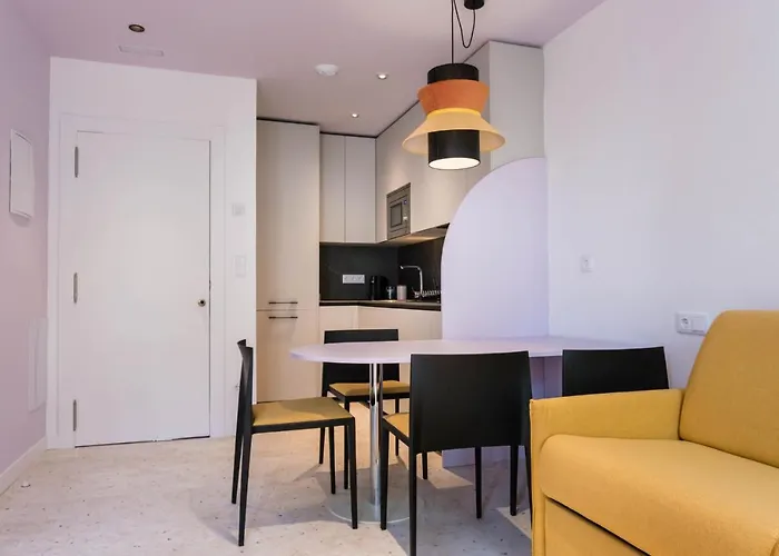 Apartamentos El Reloj