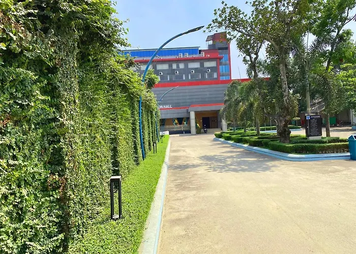 Cculb Resort & Convention Hall