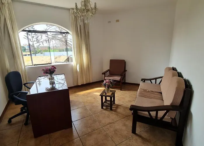 Hospedaje El Cascabel