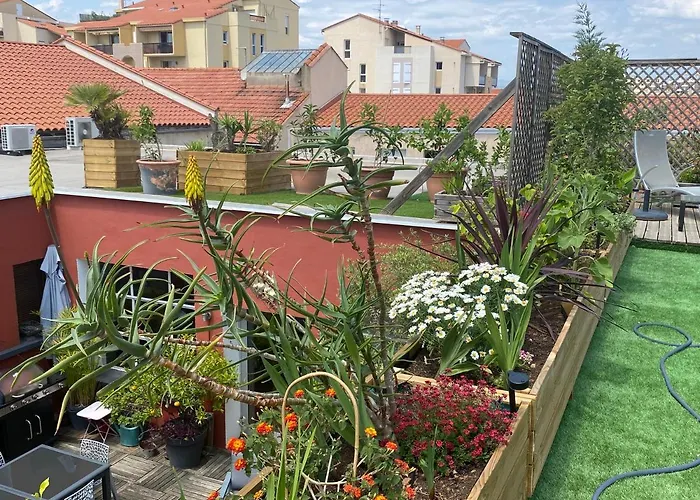 Le Patio Pere Pigne Guestroom